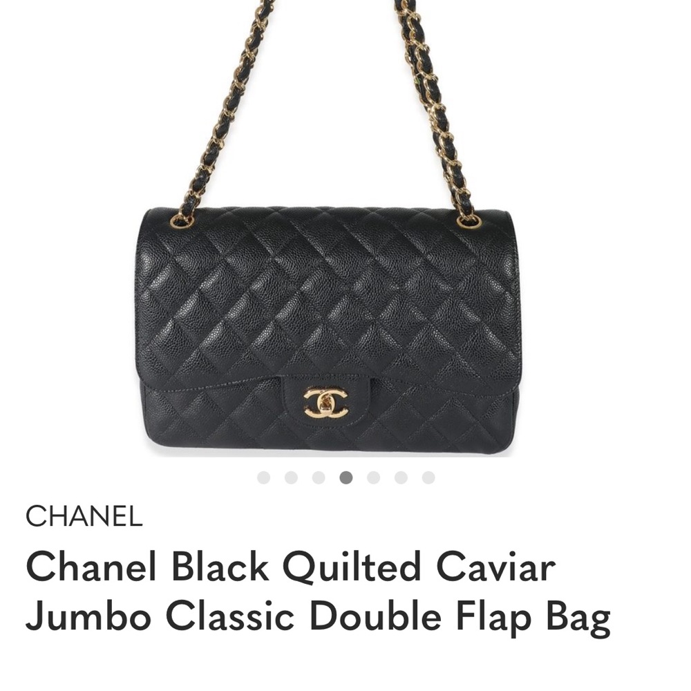 Beautiful Elegant Chanel Black Caviar Leather Jumbo classic turn lock bag. ♥️